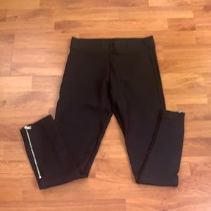 Gap women black leggings